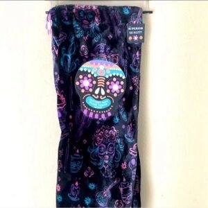 Sugar Skulls Day of the dead throw blanket